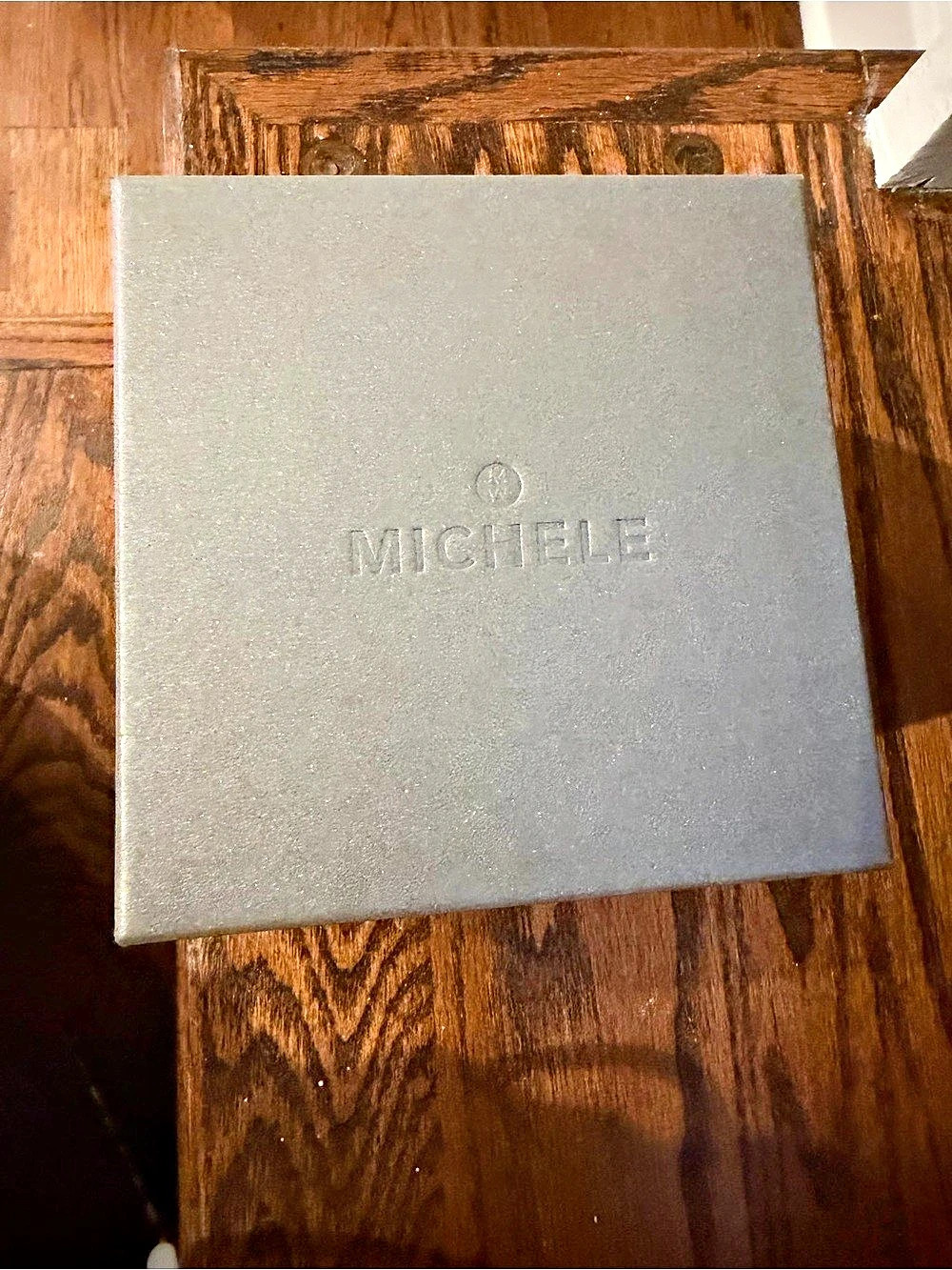 Michelle Jewelry Watch Box in Gray & Red Like New - Picture 3 of 3